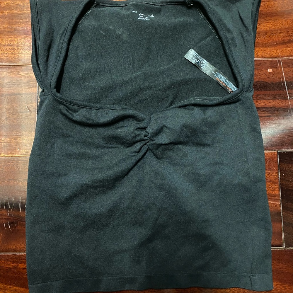 PacSun black top